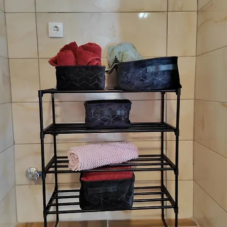 Nora 2 * Sremska Mitrovica